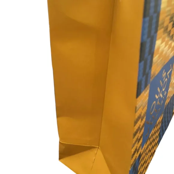 LOUIS VUITTON 2022 Holiday Shopping Bag Limited Edition (LegoLand theme) UGC - Picture 5 of 8